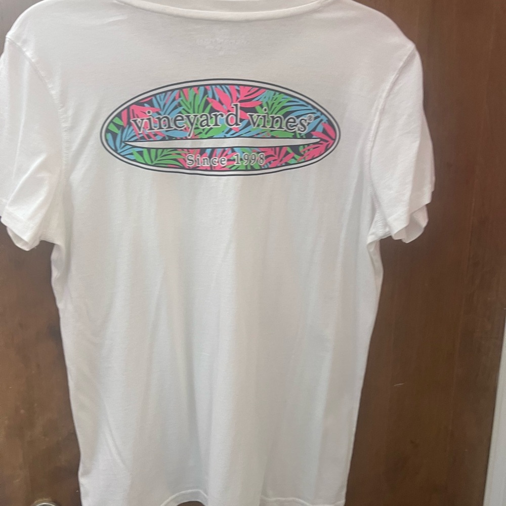 Vineyard Vines White Tee with Tropical Logo